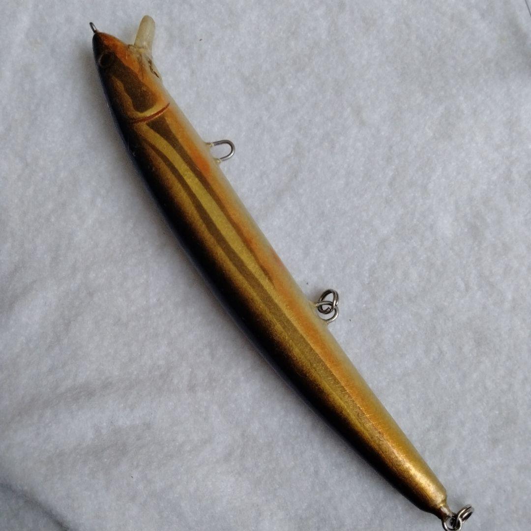 ハンドメイドメイドルアー