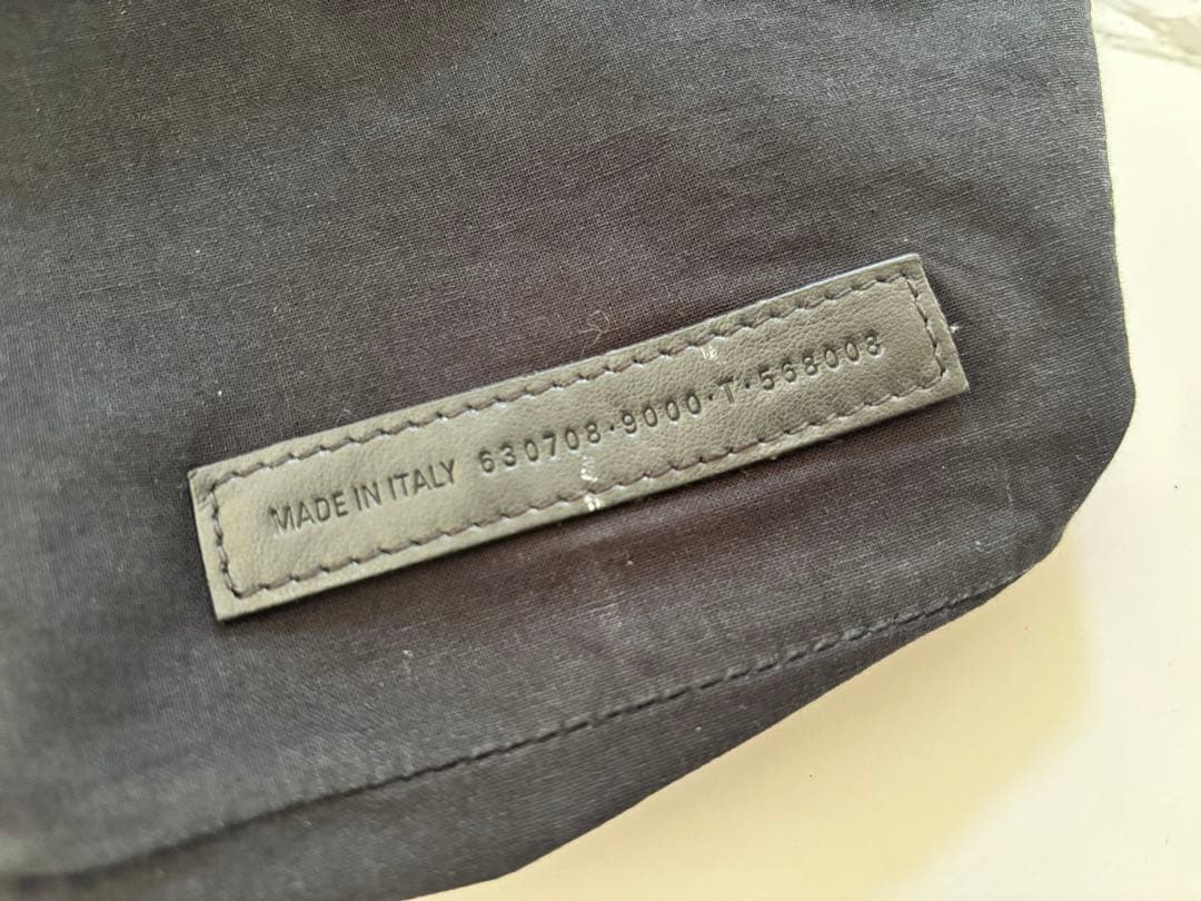 BALENCIAGA メッシュデザイン バッグ