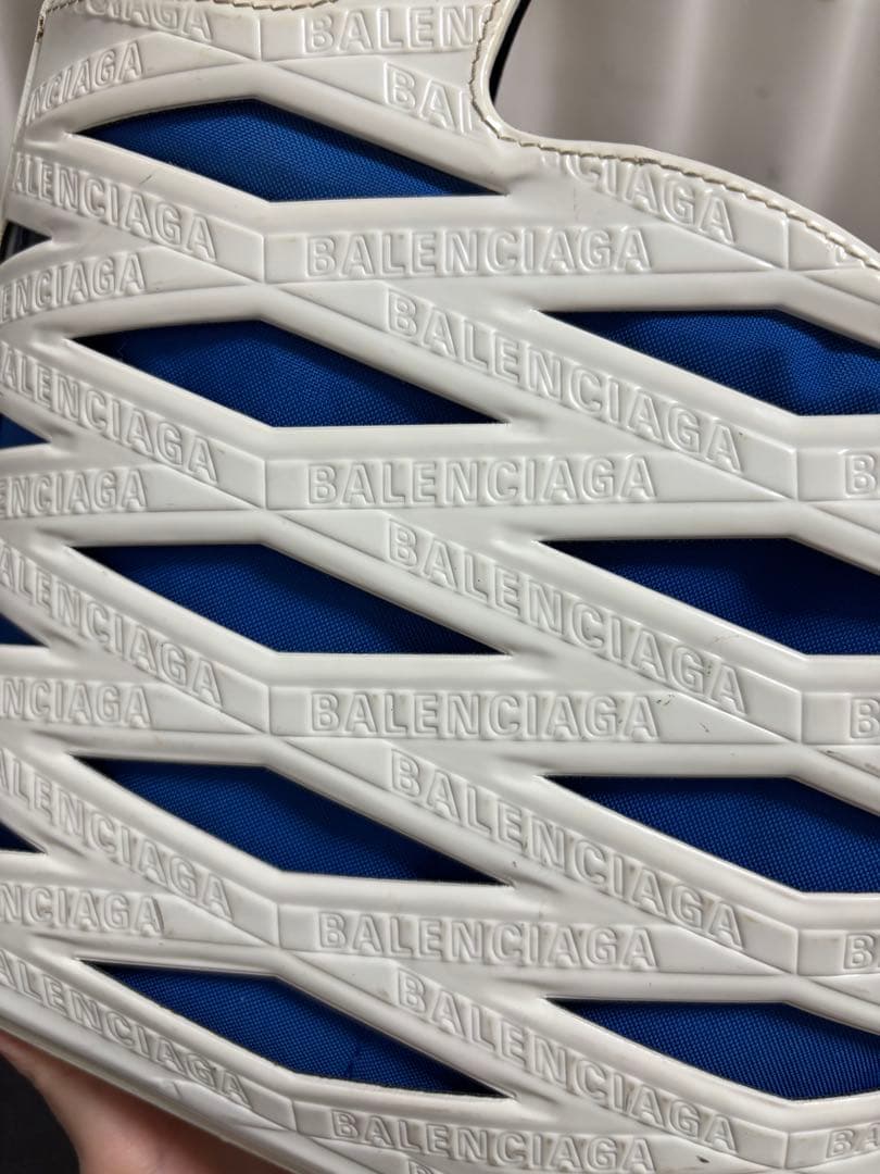 BALENCIAGA メッシュデザイン バッグ