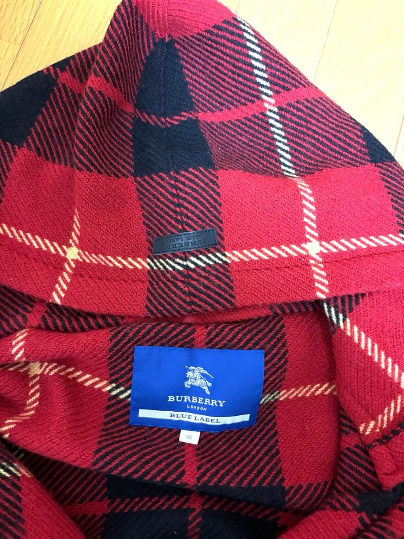 BURBERRY BLUE LABEL チェックケープ ポンチョ ウール100％