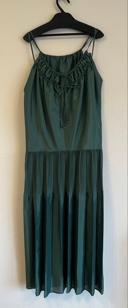 新品タグ付き　ダイアグラム　diagram キャミワンピース　グリーン36サイズ