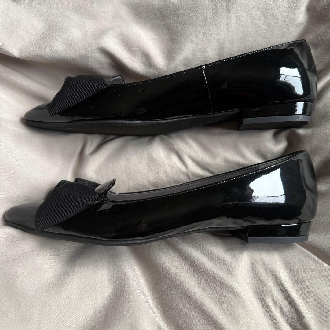 極美品☆ダイアナ オペラシューズ ポインテッドトゥ リボン エナメル フラット