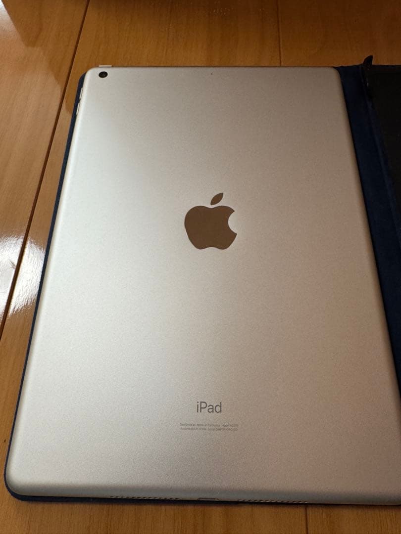 Apple iPad (第8世代) シルバー 32GB wifi 10.2インチ