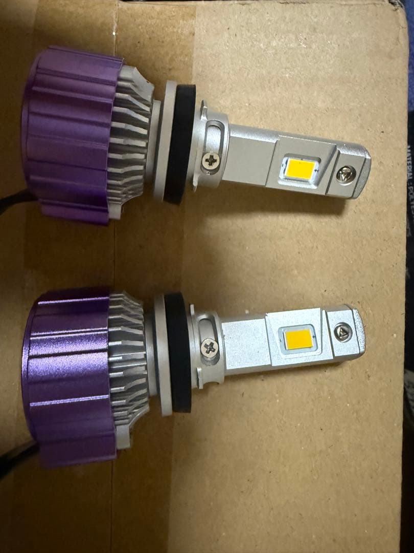 美品　VELENO モルターレ　14400lm イエロー