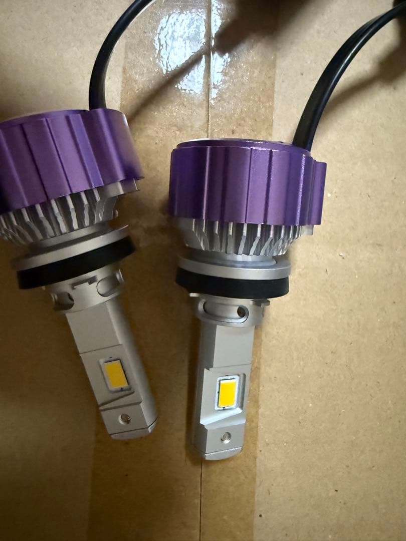 美品　VELENO モルターレ　14400lm イエロー