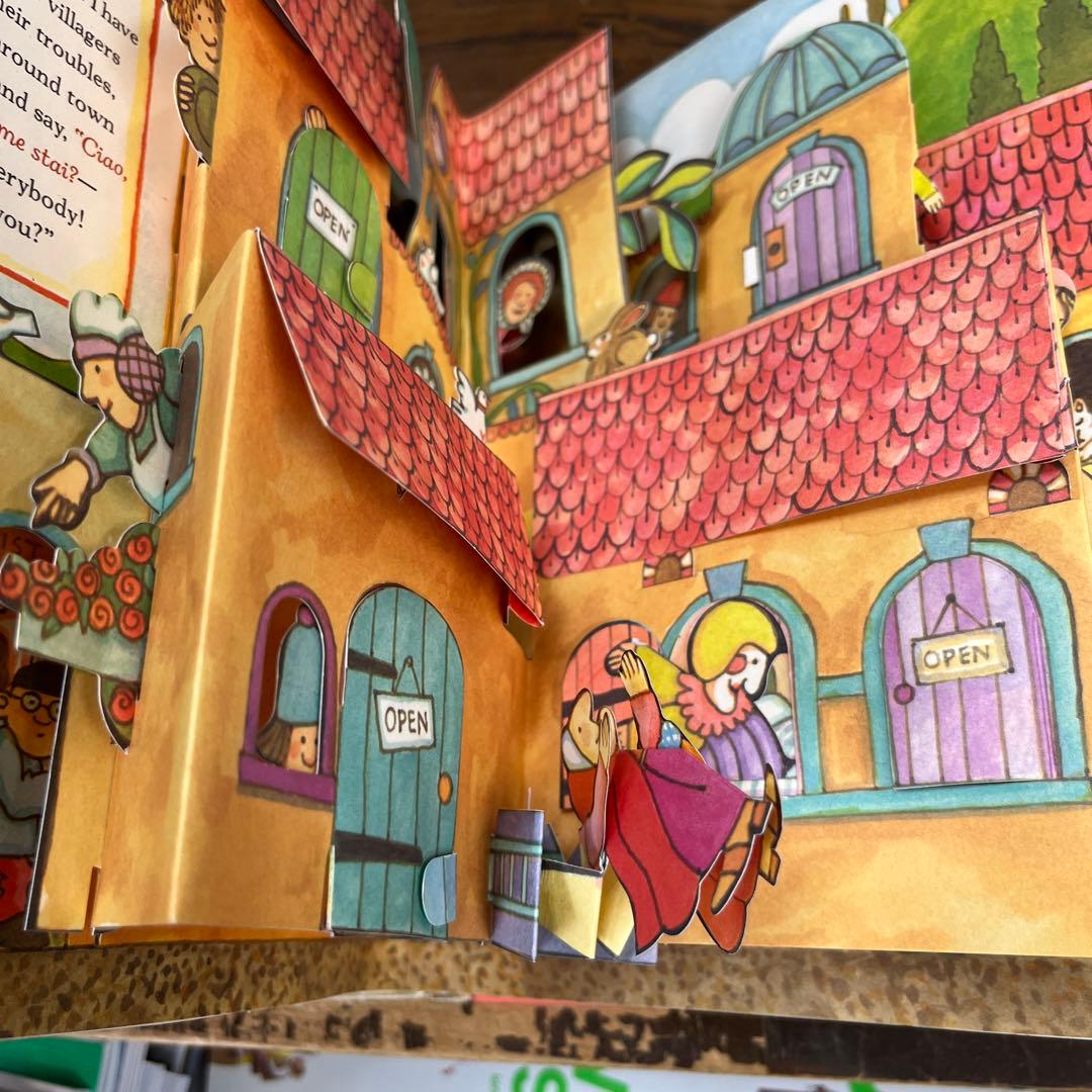 洋書 Brava, Strega Nona!: Pop-Up Book