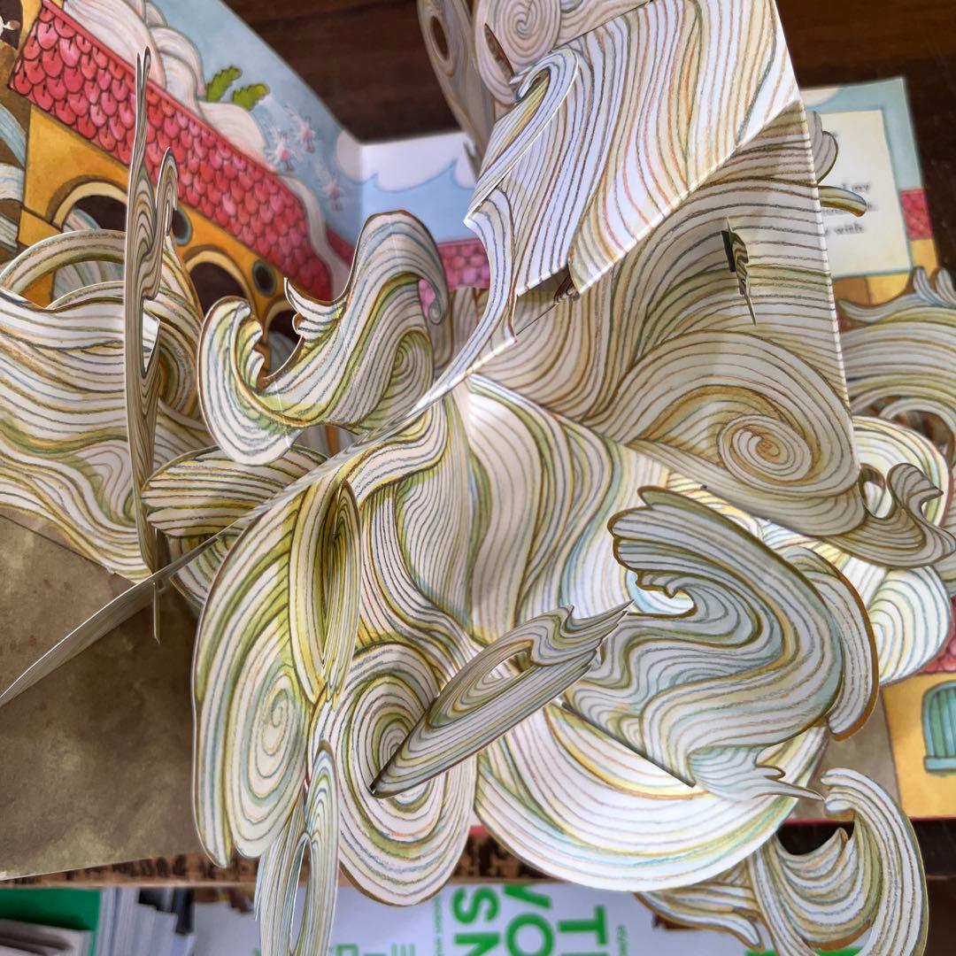 洋書 Brava, Strega Nona!: Pop-Up Book