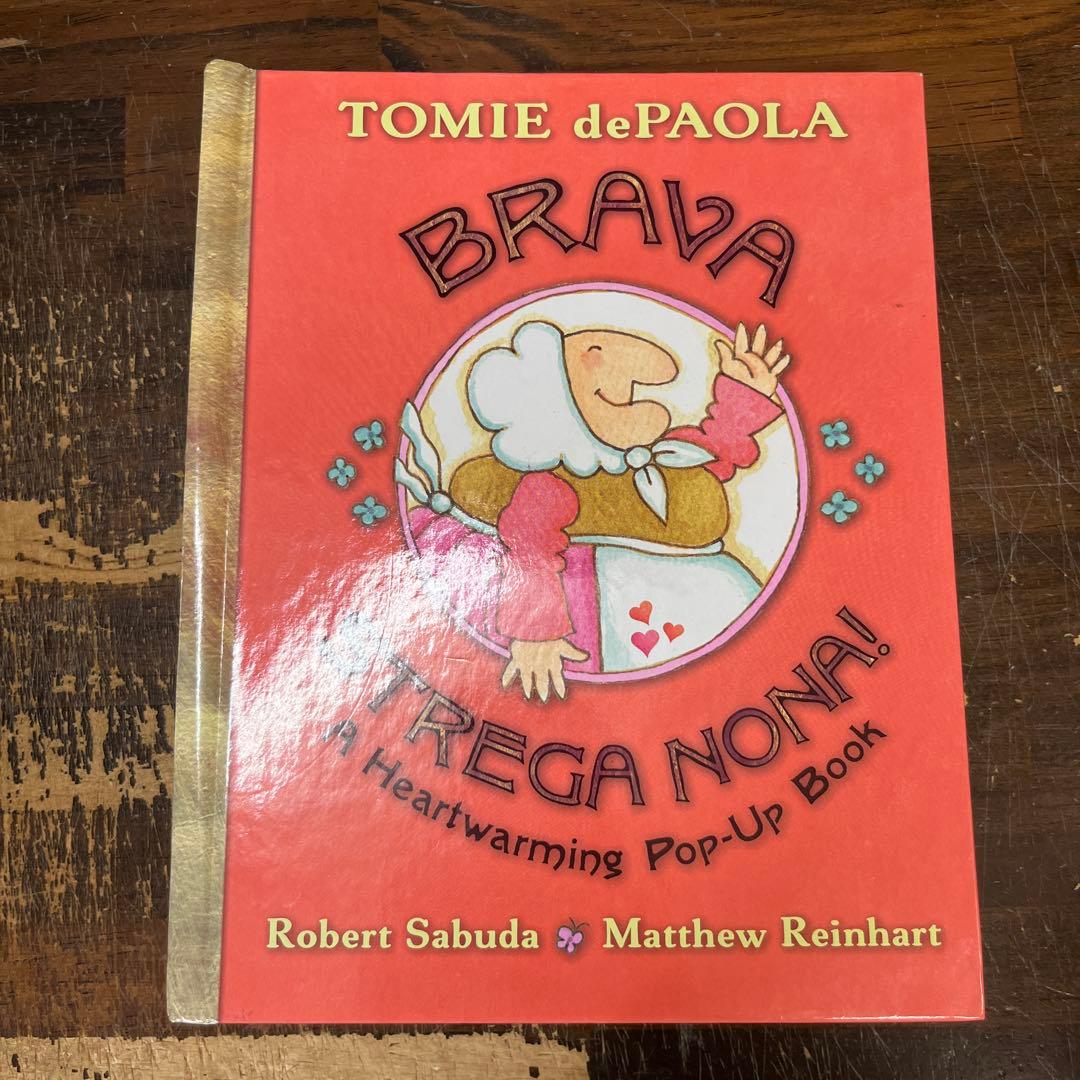 洋書 Brava, Strega Nona!: Pop-Up Book