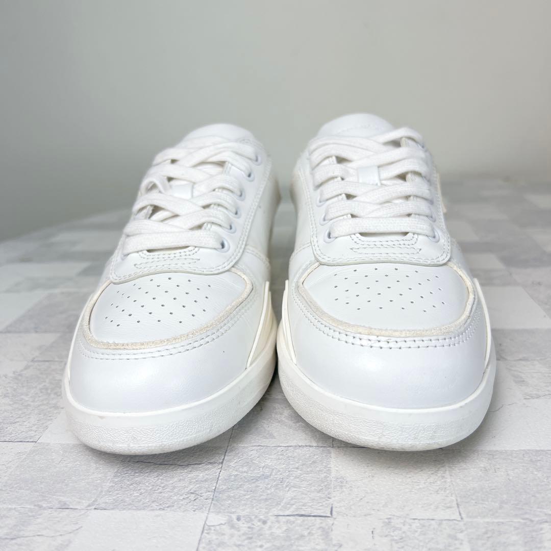 美品 TORY BURCH トリーバーチ レザー ロゴ スニーカー 23.5