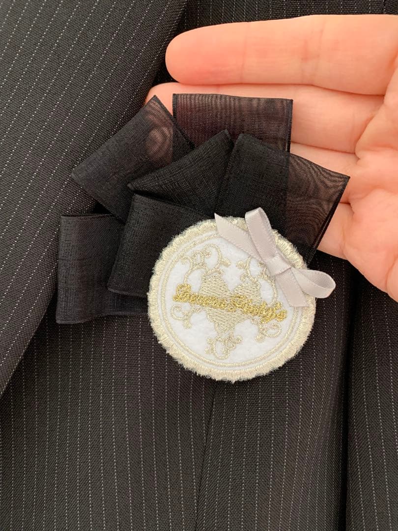 150cm キュロット スーツ グレーストライプスーツ（ブローチ付き）