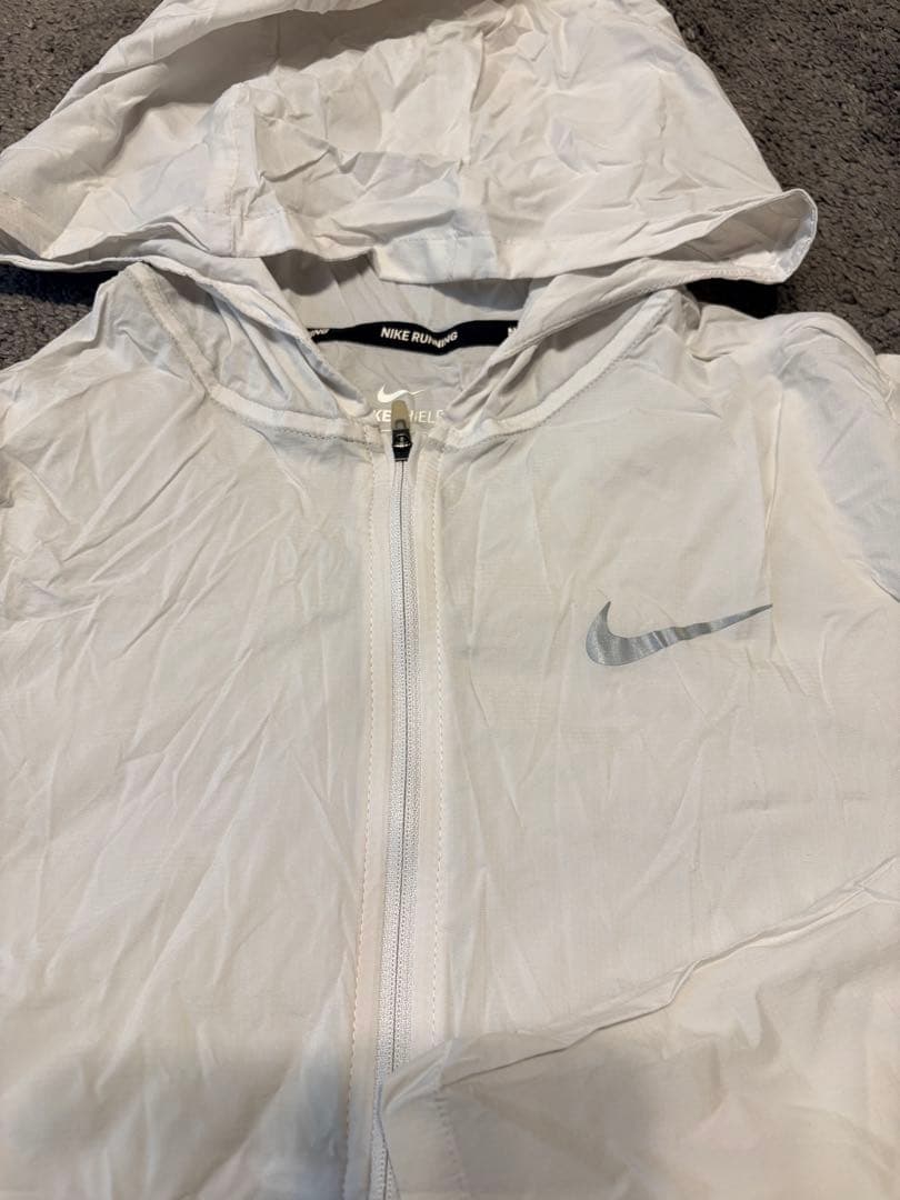 【未使用・美品】NIKE ウィメンズ ナイキ ランニング ジャケット