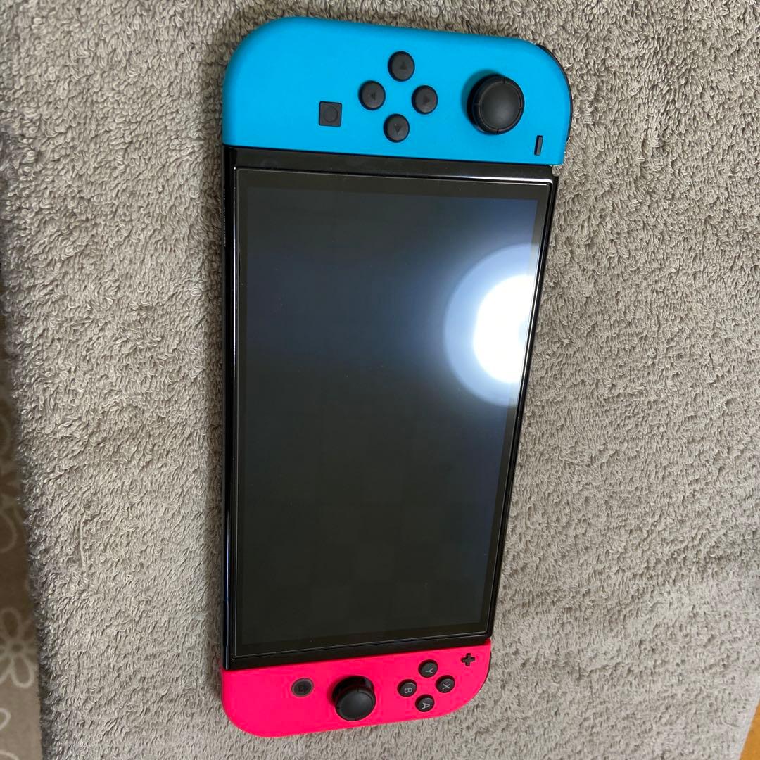 Nintendo Switch 青とピンクのジョイコン