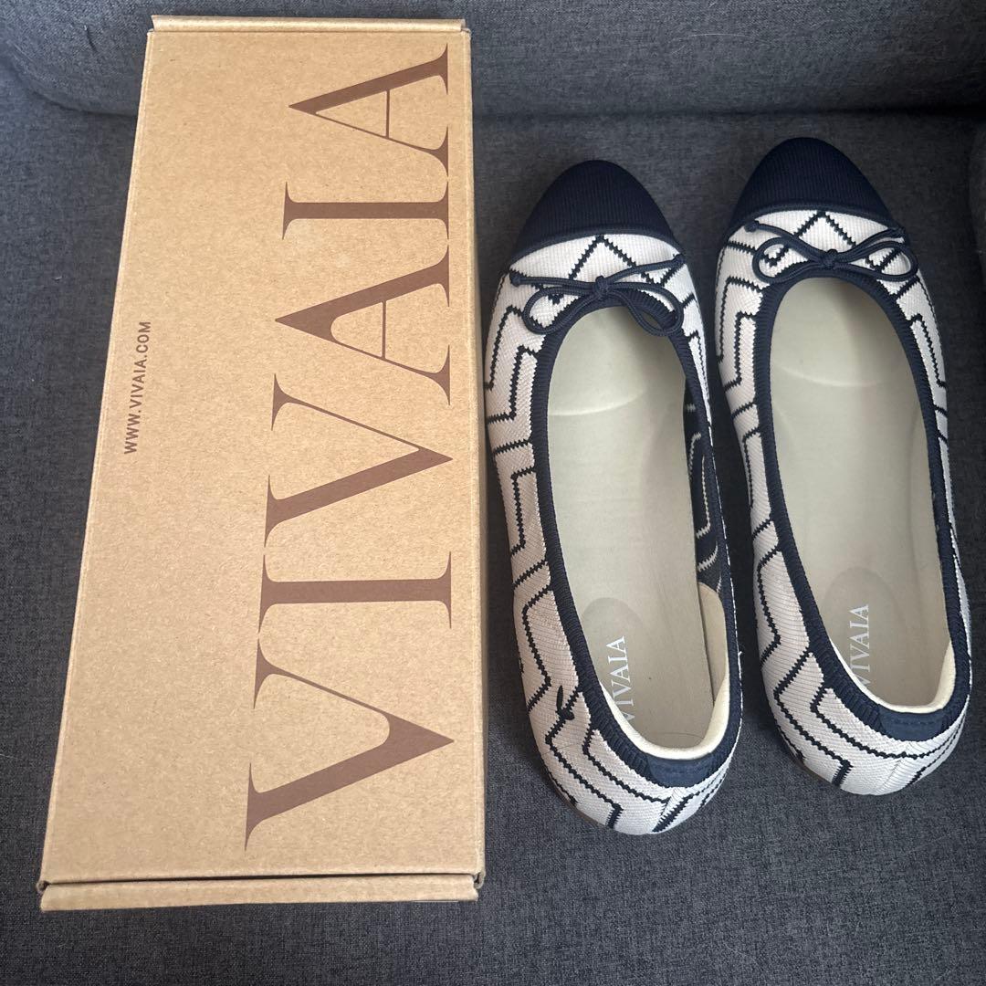 【VIVAIA】[Tiana] アーモンドトゥ フラットシューズ