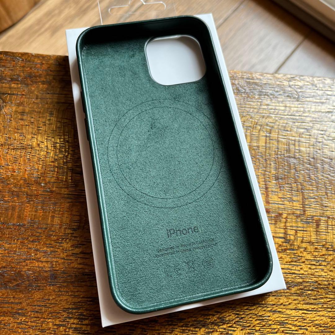 未使用 iPhone13mini Apple純正 レザーケース セコイアグリーン