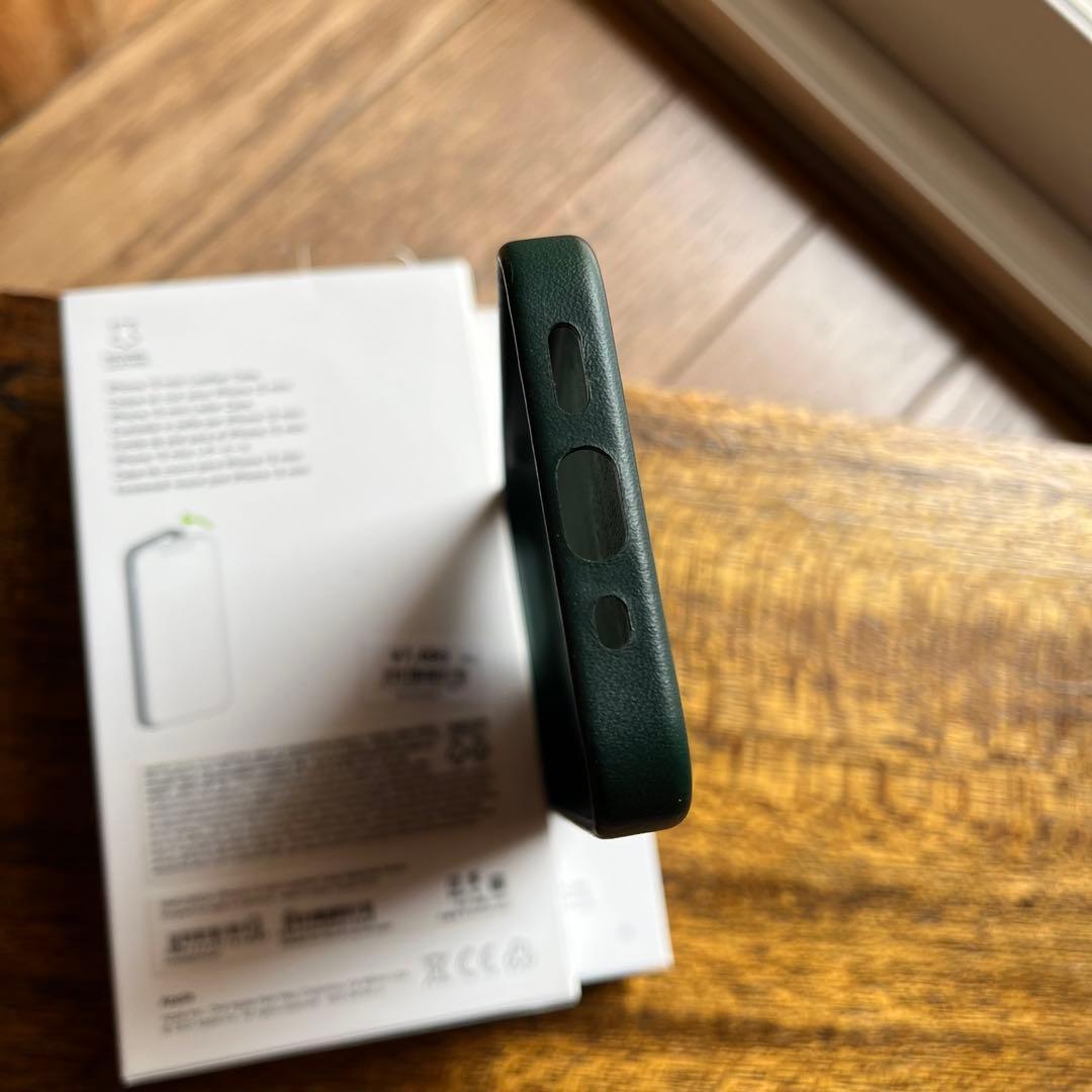 未使用 iPhone13mini Apple純正 レザーケース セコイアグリーン