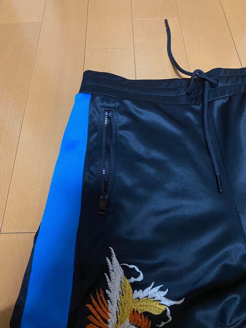 【DIESEL】刺繍鷲デザイン ジャージパンツ 黒/青