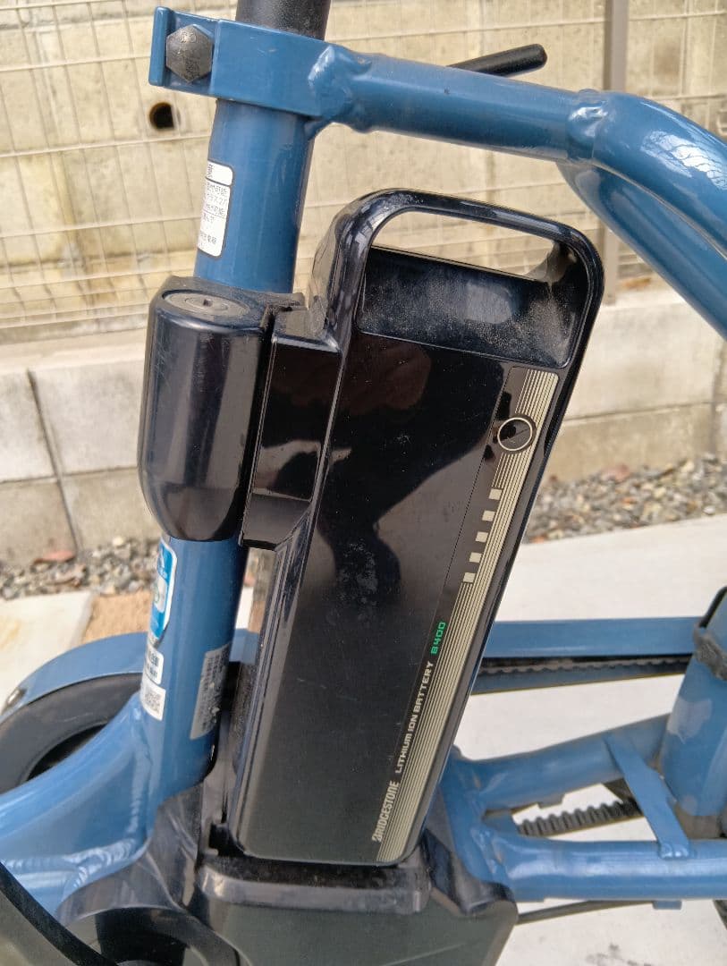 ビッケモブ　ブリジストン　電動アシスト自転車　本体　3人乗り