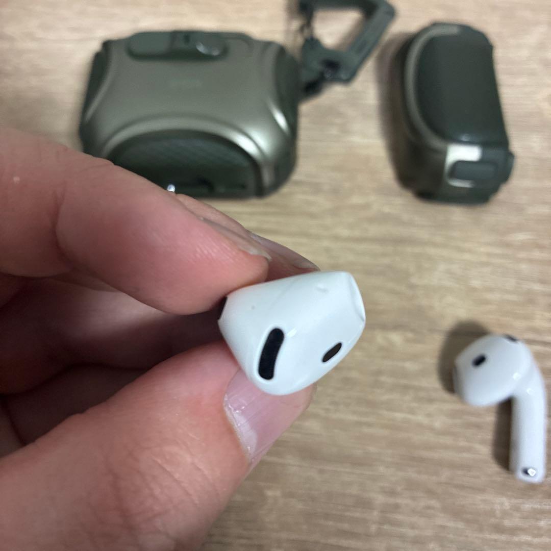AirPods4 アクティブノイズキャンセルモデル　 ESRケース付き