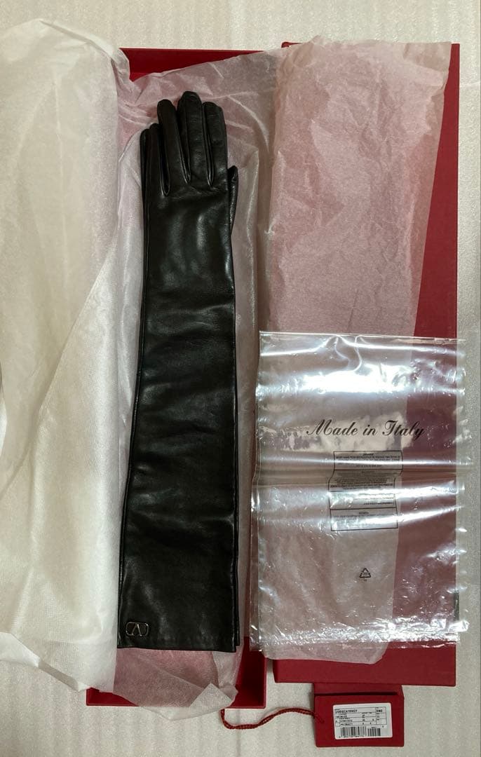 【72時間限定お値下】VALENTINO GARAVANI 黒　ロンググローブ