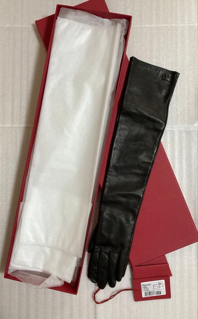 【72時間限定お値下】VALENTINO GARAVANI 黒　ロンググローブ