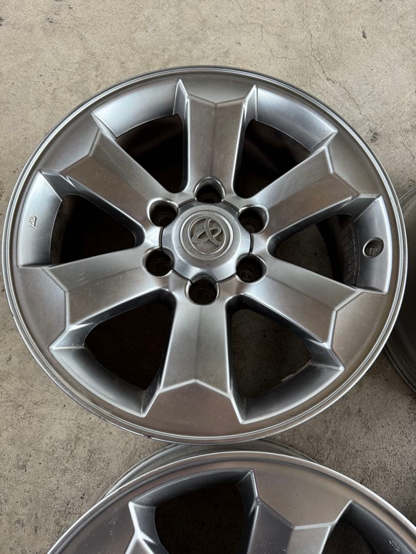 USトヨタ 純正 4ランナー　希少18インチホイール