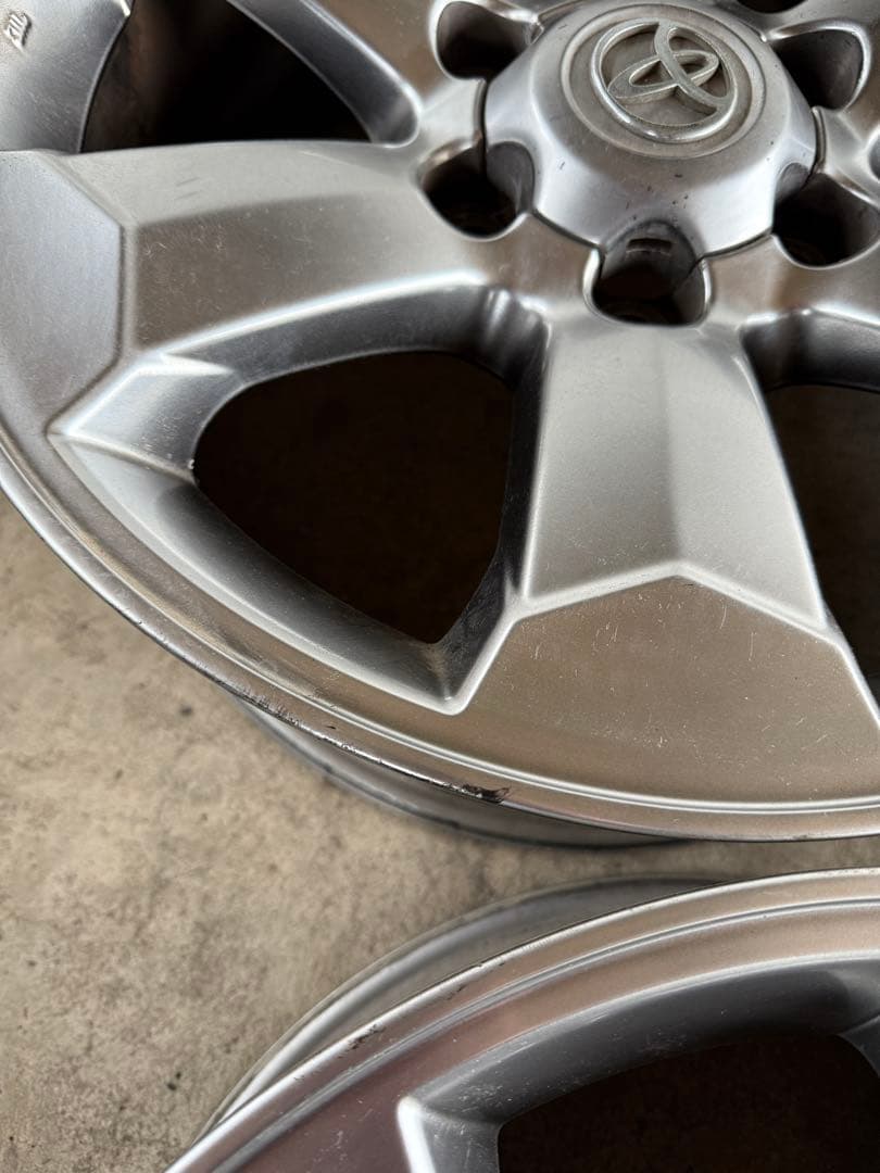 USトヨタ 純正 4ランナー　希少18インチホイール