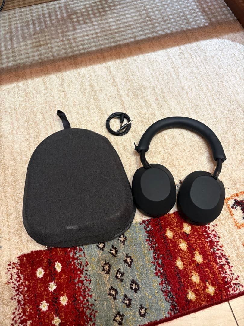 【美品】SONY WH-1000XM5 ブラック
