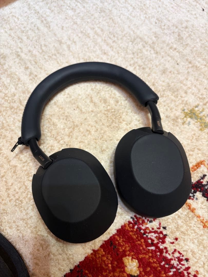 【美品】SONY WH-1000XM5 ブラック