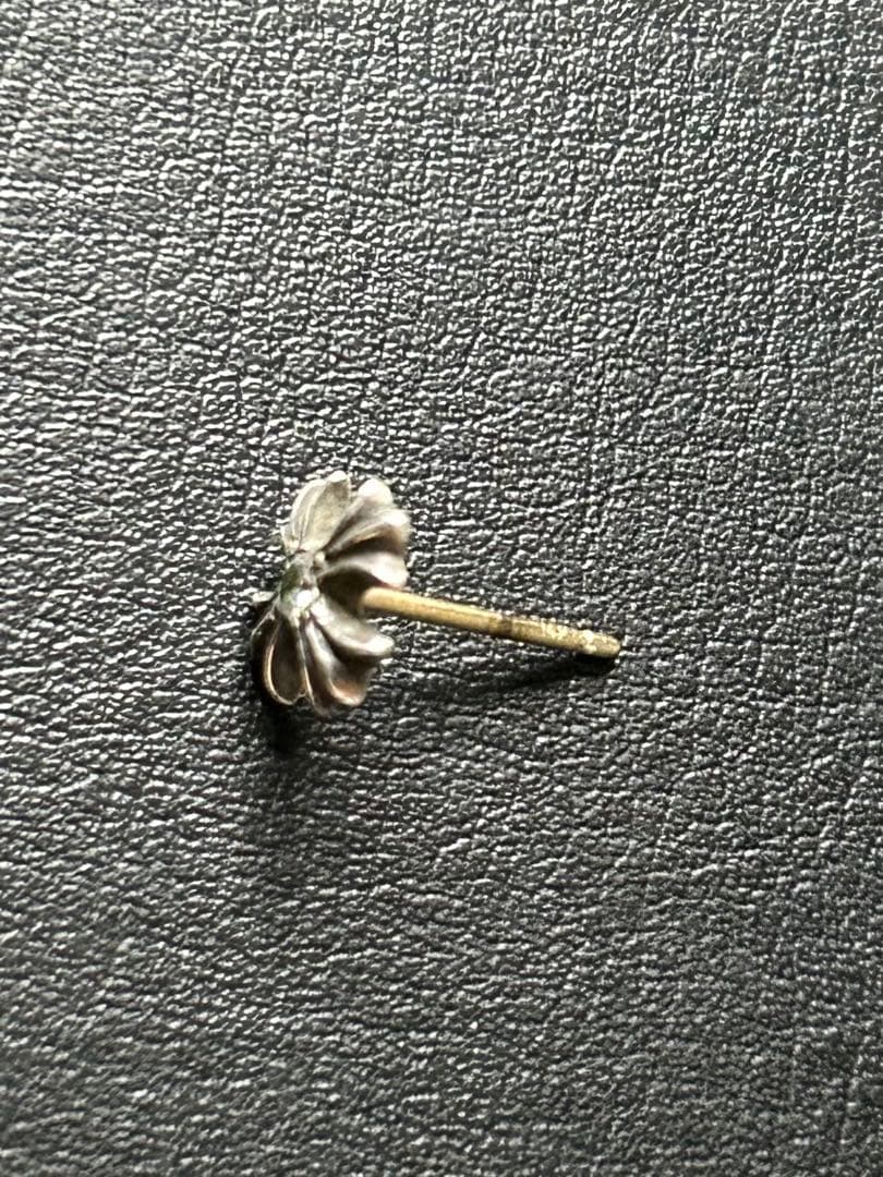 クロムハーツ CHプラススタッドピアス 片耳用