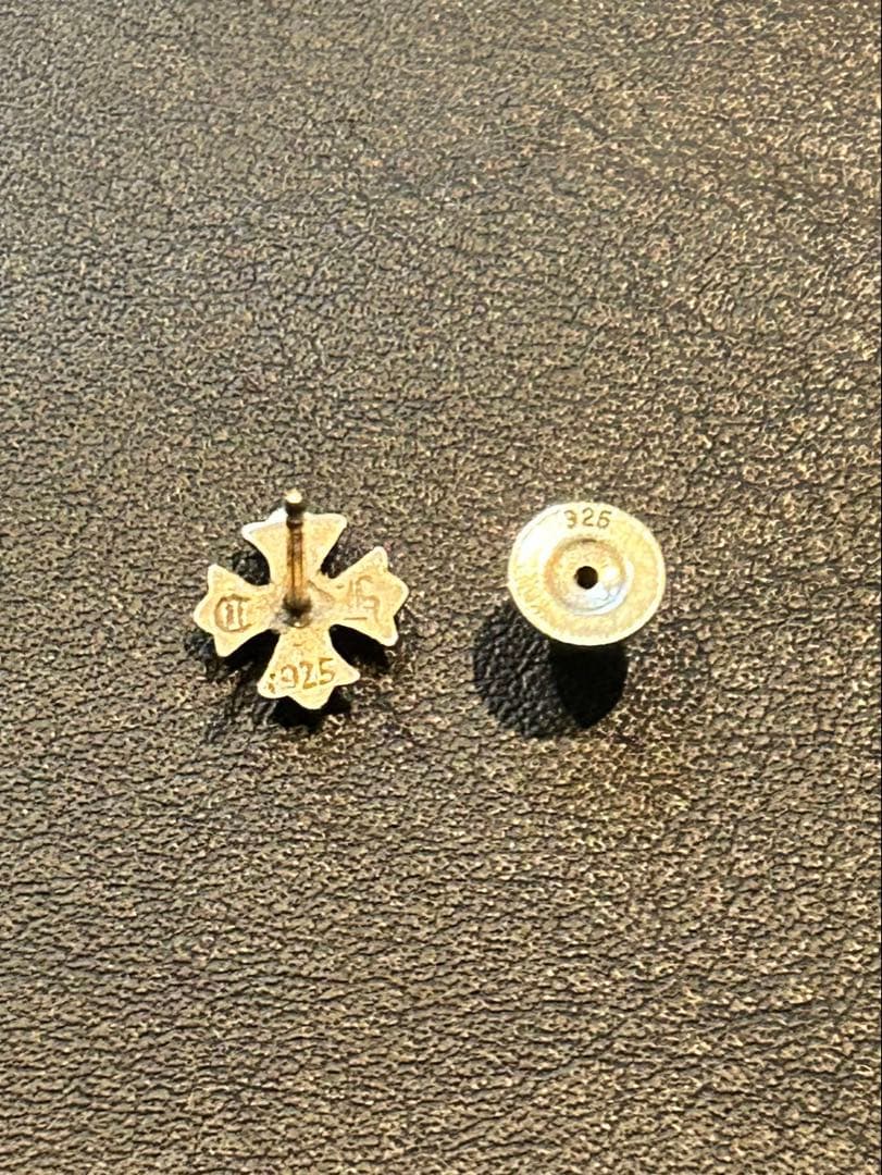 クロムハーツ CHプラススタッドピアス 片耳用