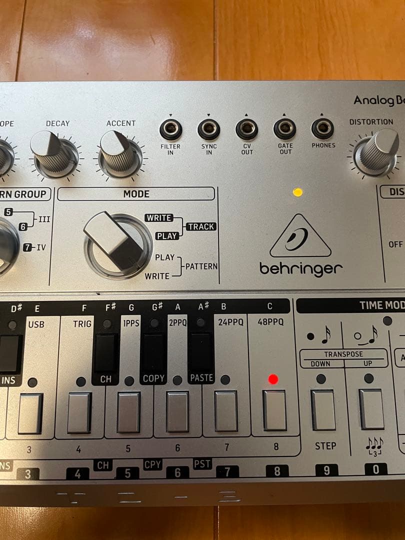 BEHRINGER TD-3-SR ベリンガー