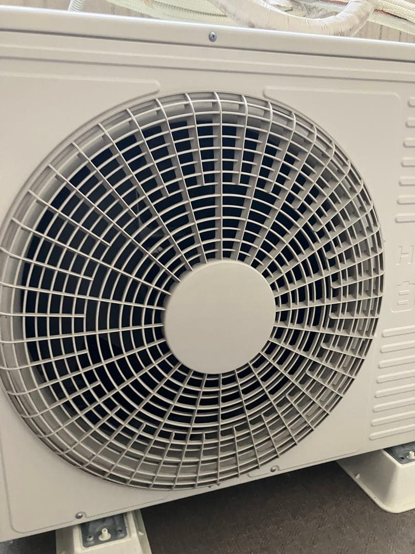 HITACHI エアコン本体 2020年製　14畳