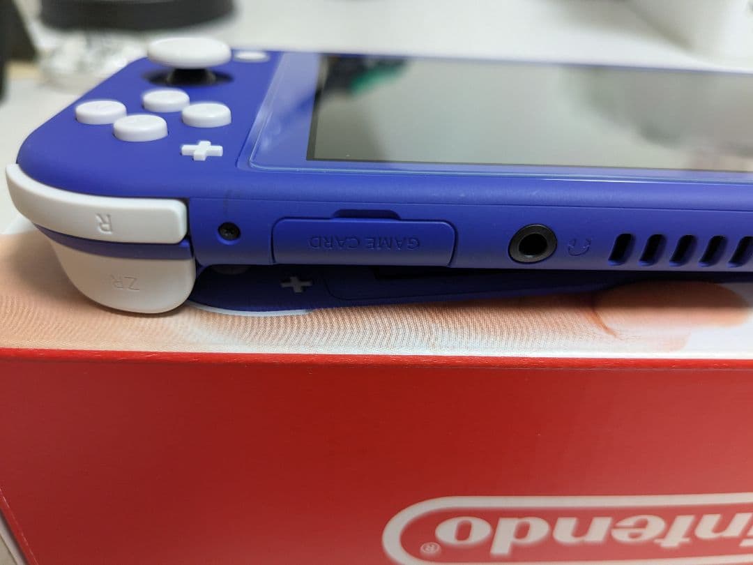 Nintendo Switch Lite 本体 ブルー(キズあり)