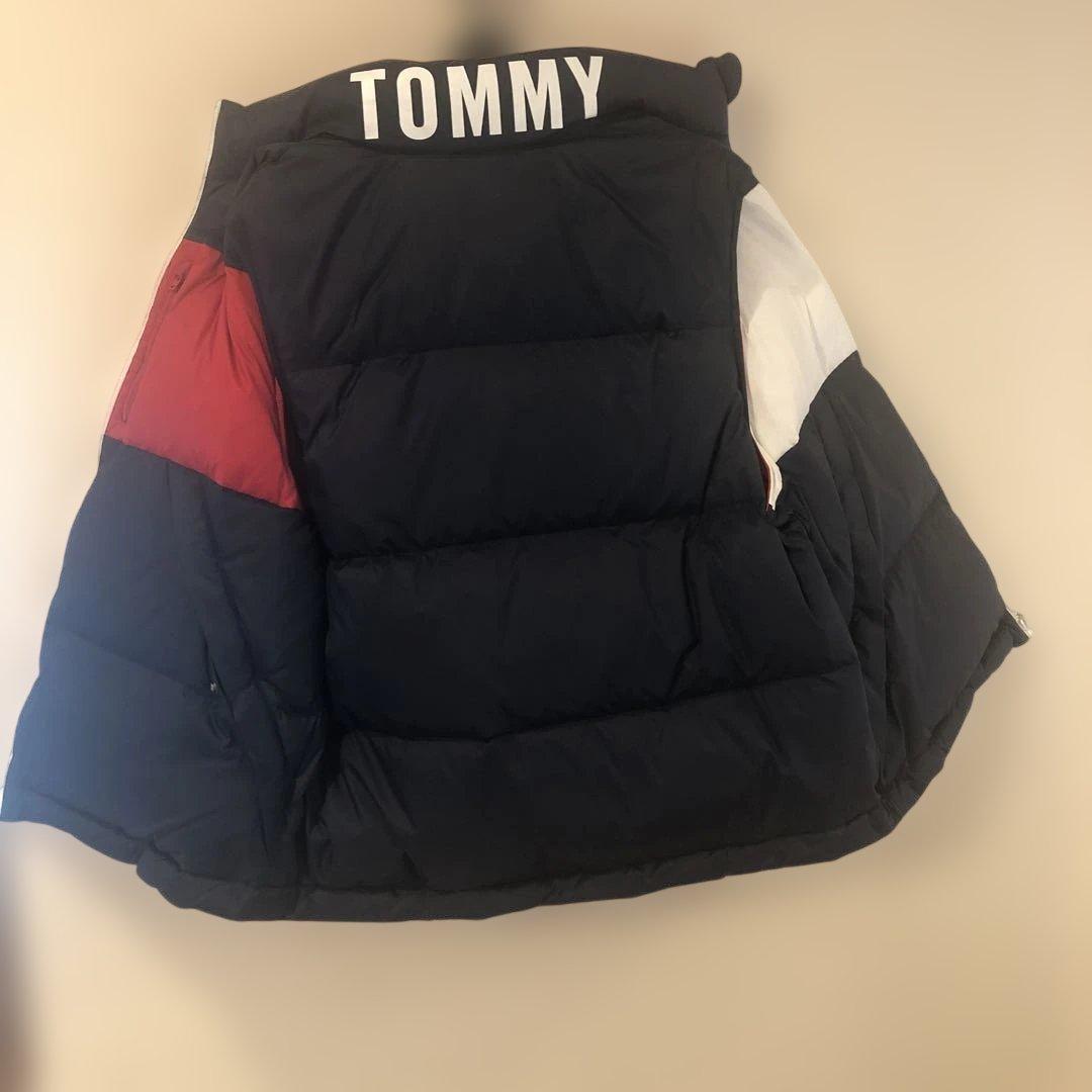   リバーシブルダウンベスト