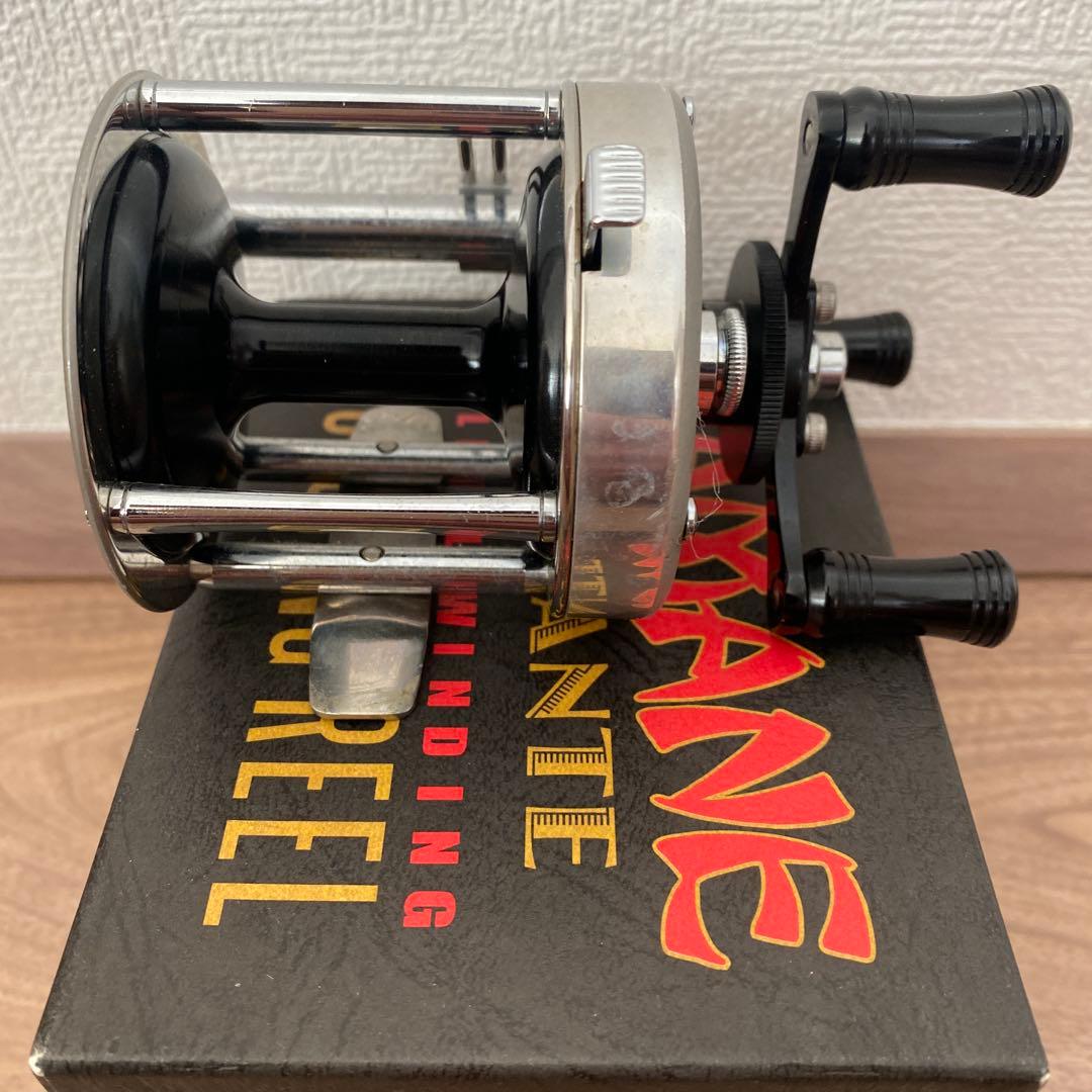 YAMANE FLOATANTE キャスティングリール