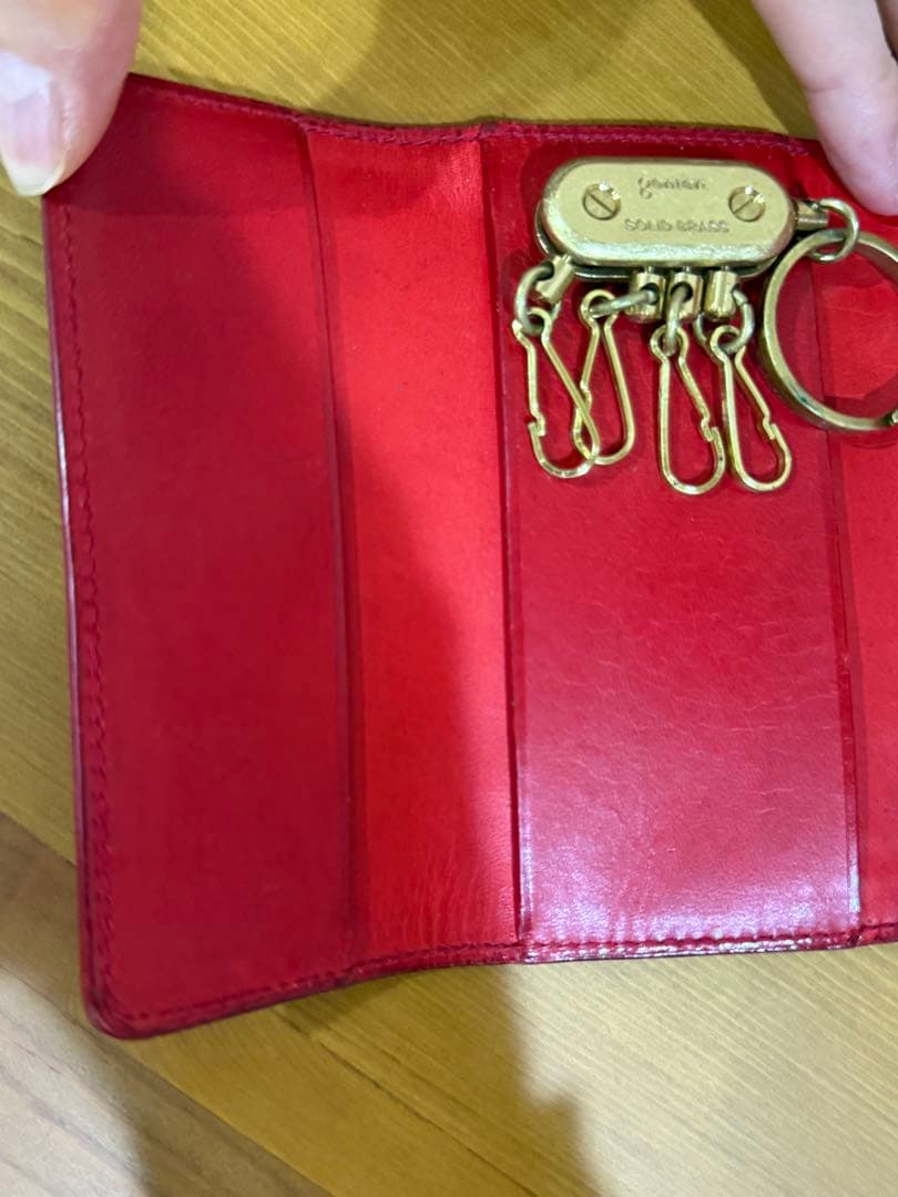 genten レザー カットワーク キーケース レッド 牛革