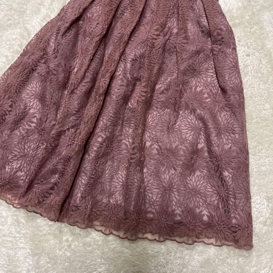 新品　AIMER 花柄刺繍フレアスリーブフィット&フレアパーティードレス