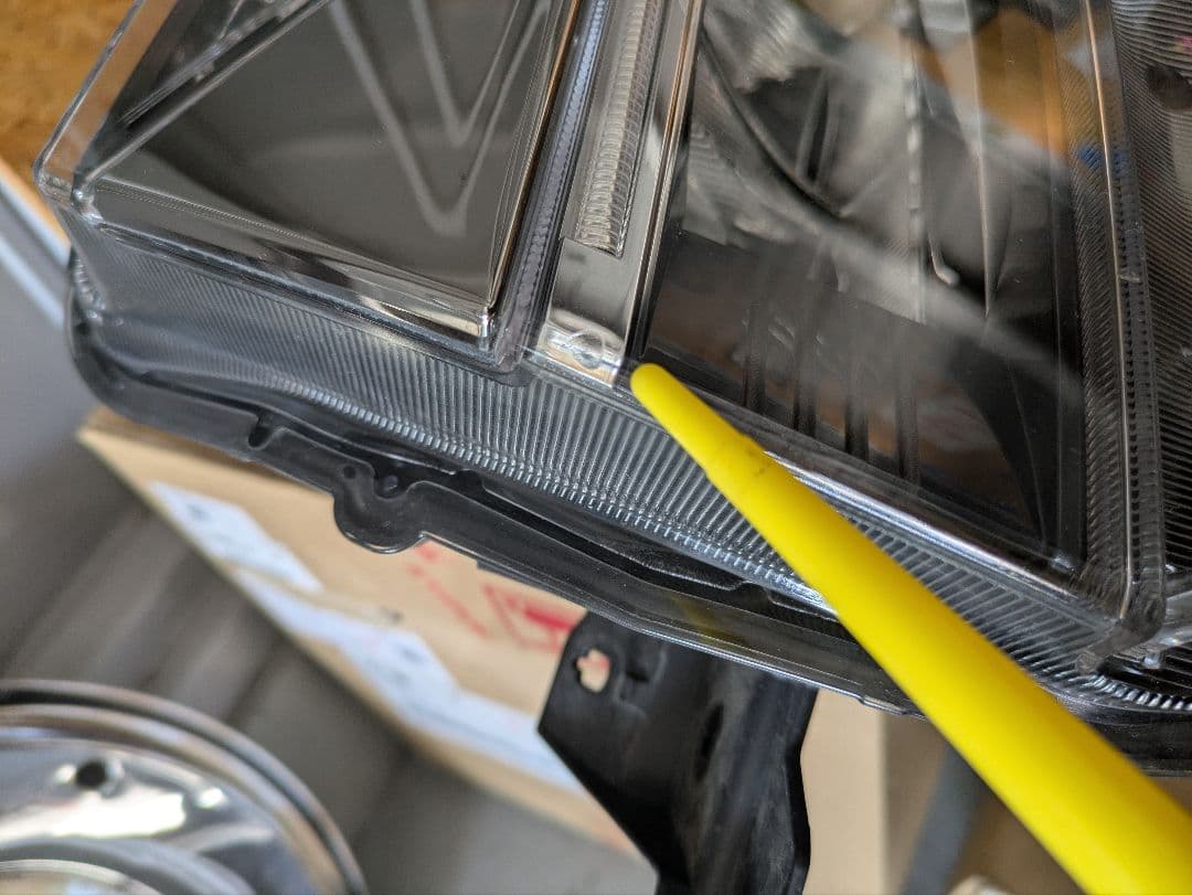 LA150Fスバルステラカスタム左カスタムヘッドライト　ムーブ