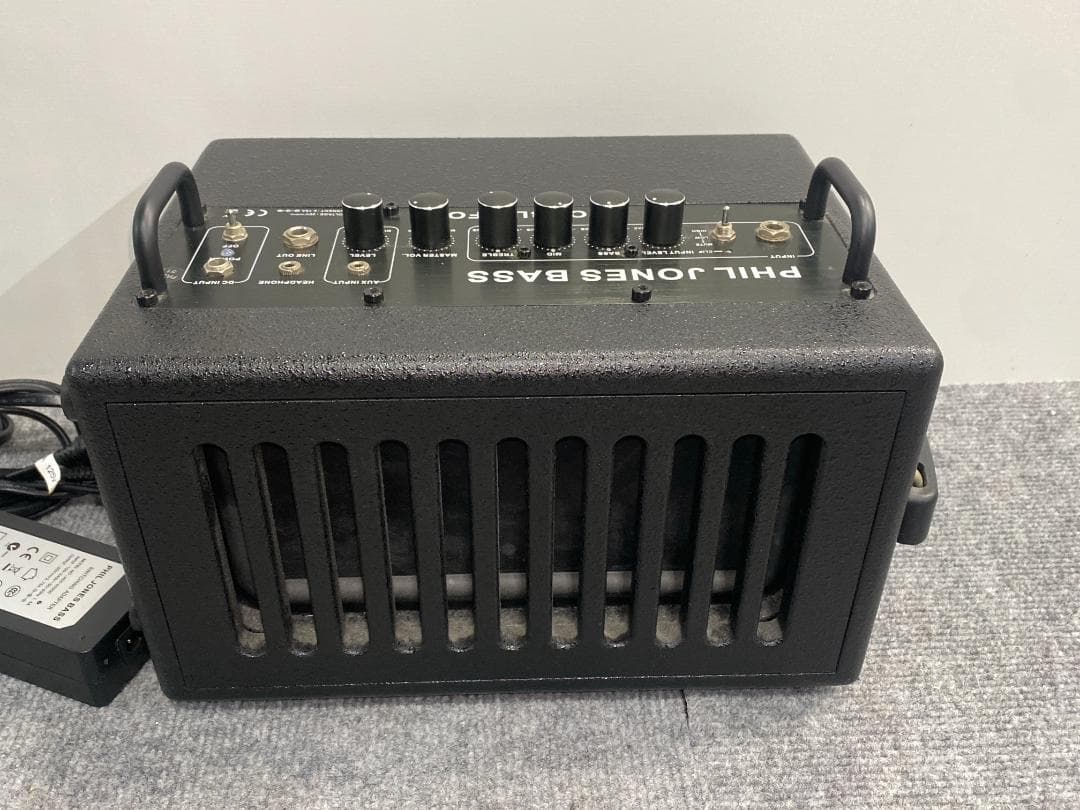 Phil Jones Double Four BG-75 ベースアンプ