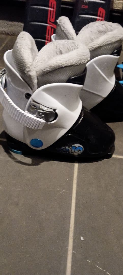 U-FLEX MAXX スキー板とLEKIポールセット