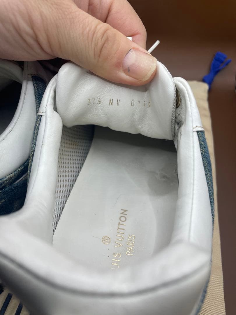 のんちゃん箱袋付きルイヴィトン　ランアウェイ　モノグラムデニム