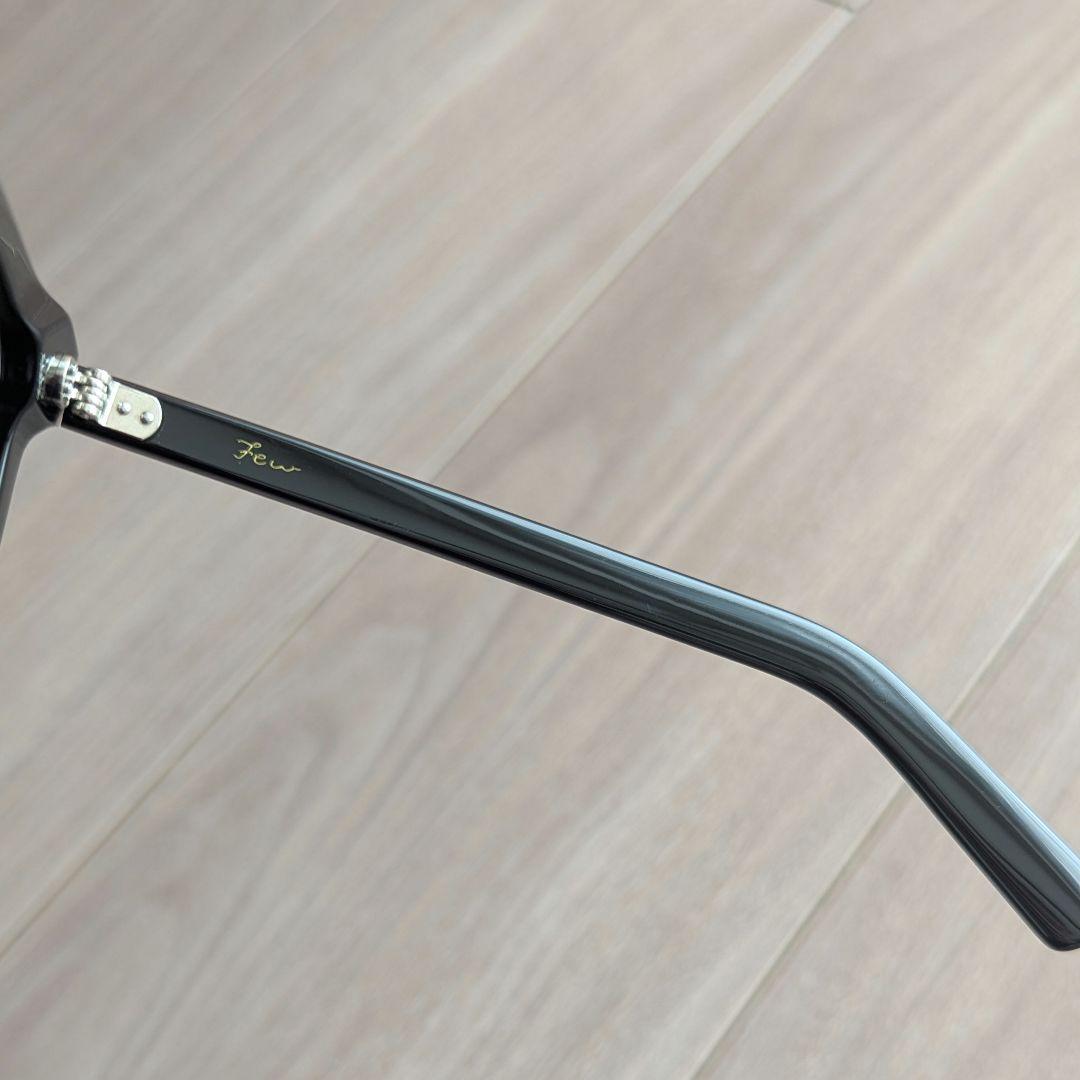 極美品【大人気】FEW サングラス（レンズ色：ライトグレー）