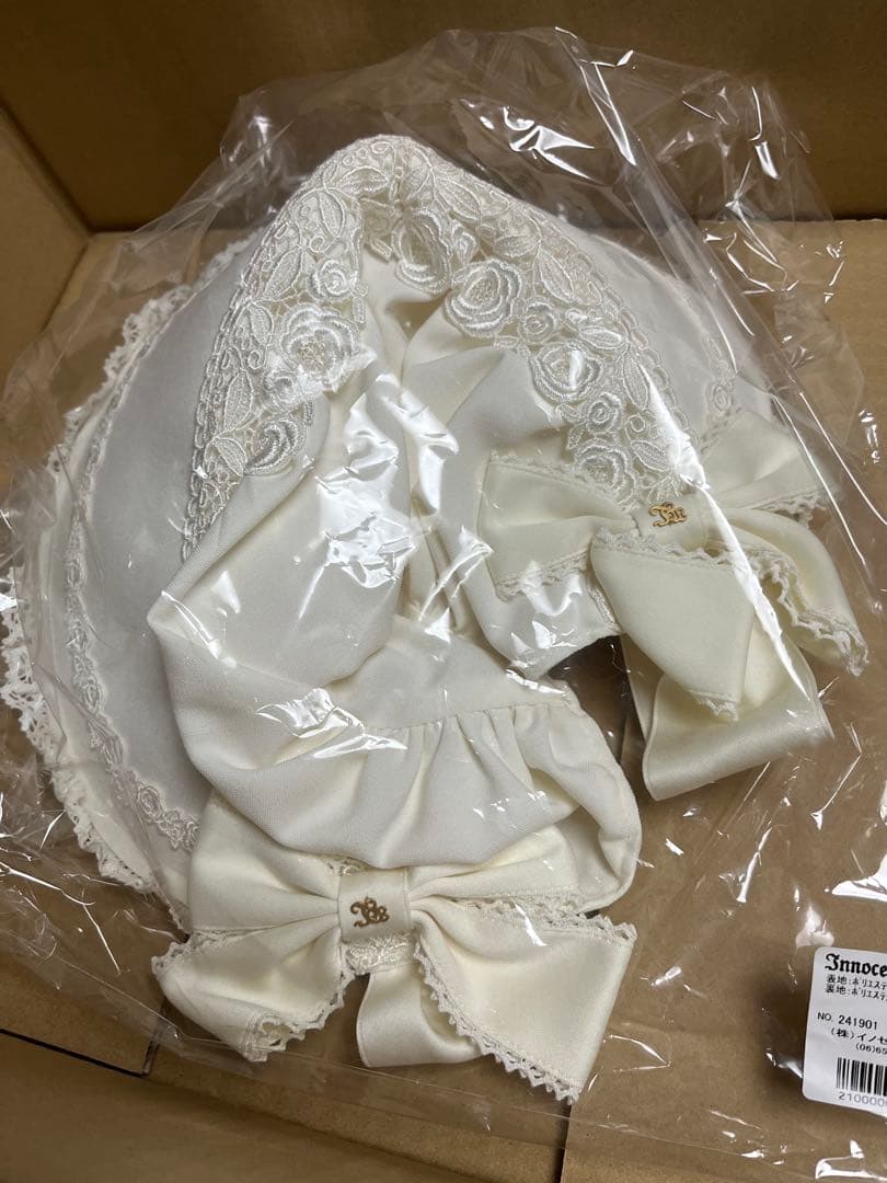 Innocent World ハピネスローズボンネット