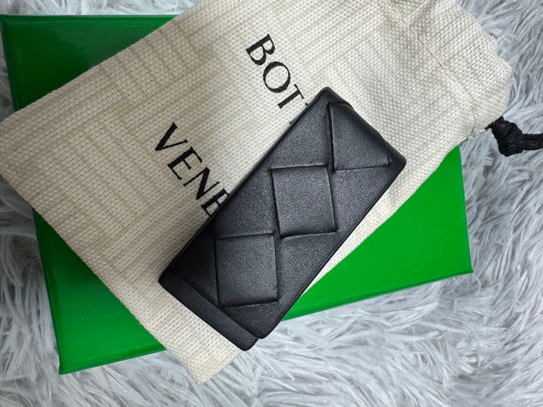 【新品未使用】ボッテガヴェネタ マネークリップ