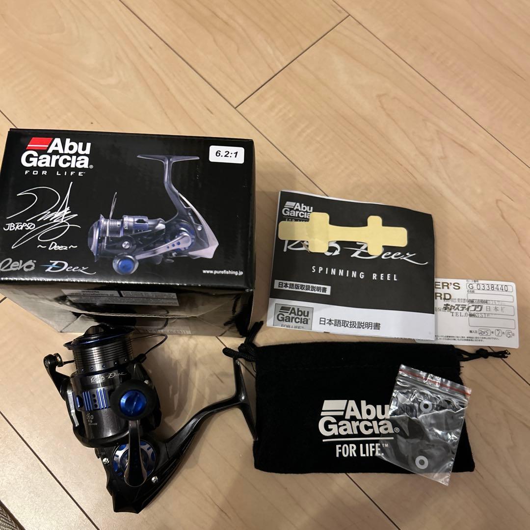 Abu Garcia Revo Deez スピニングリール 6.2:1