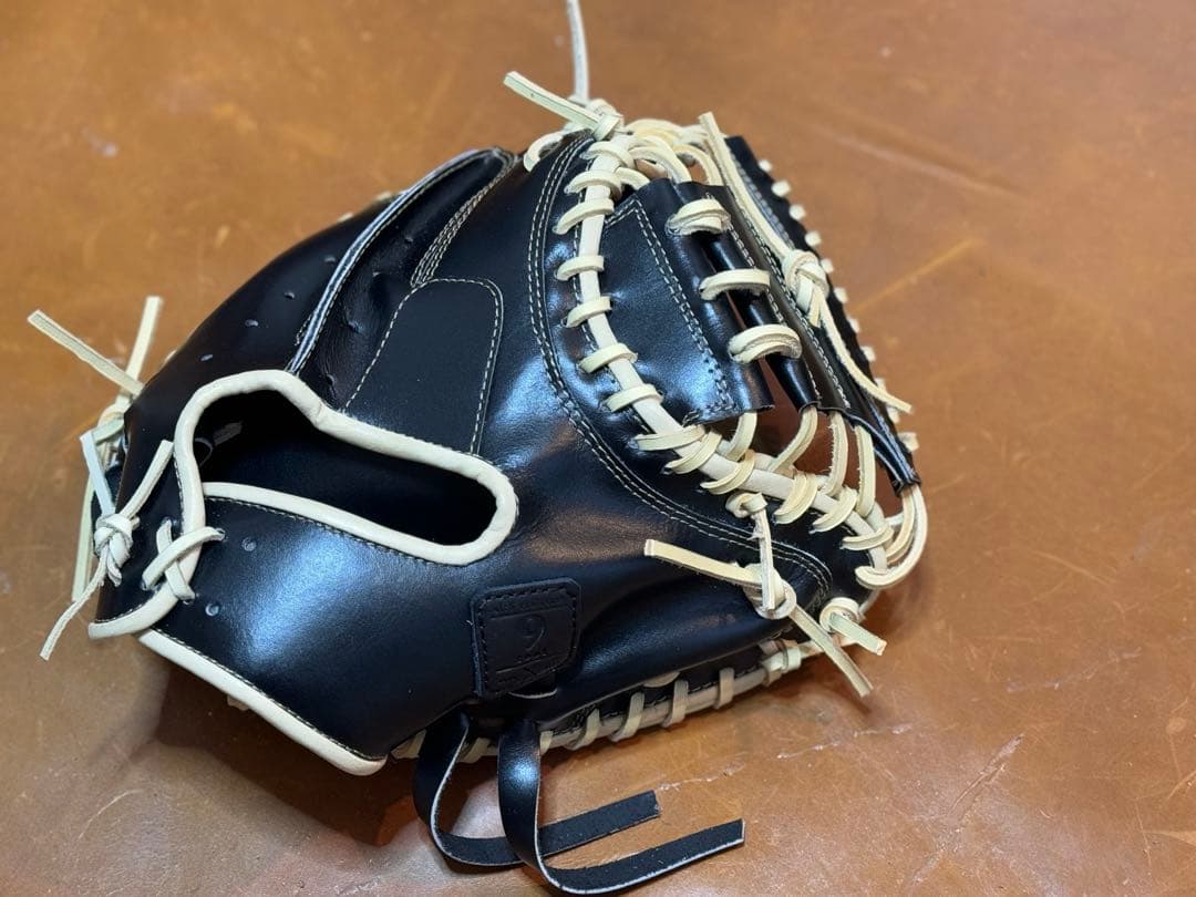 一点モノ軟式野球用　ブラックキャッチャーミット　日本製完全手作り　商品説明必読！