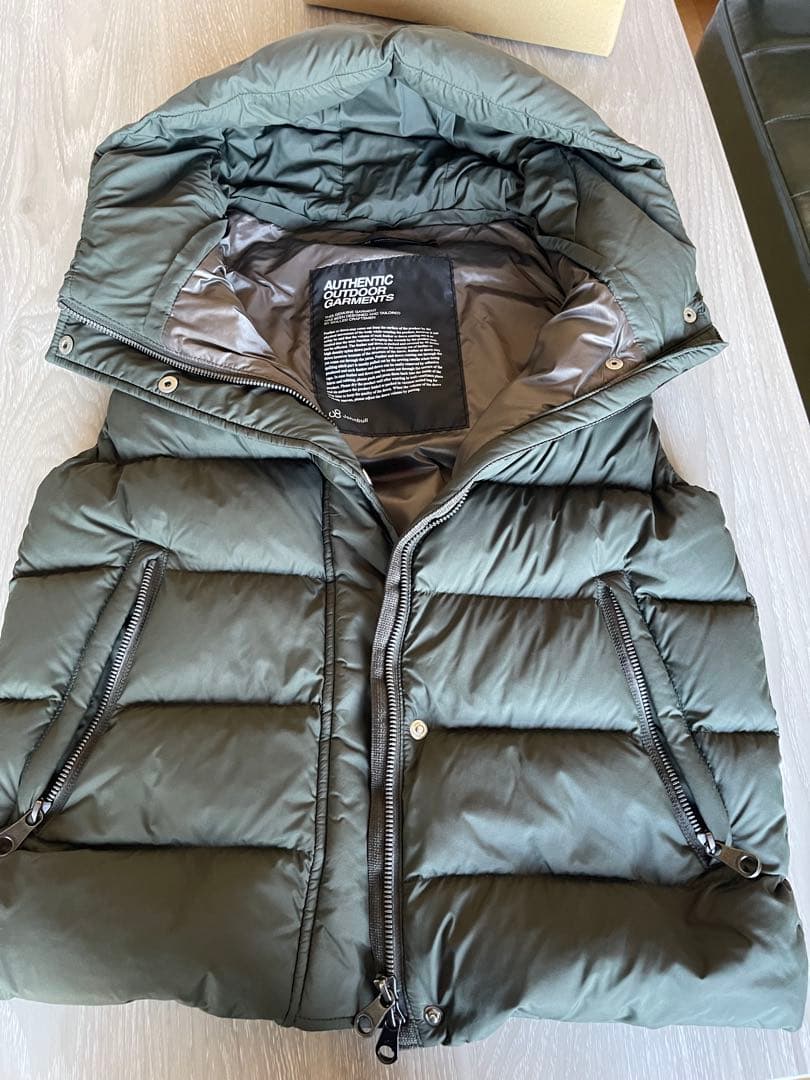 Johnbull オリーブグリーンダウンベスト