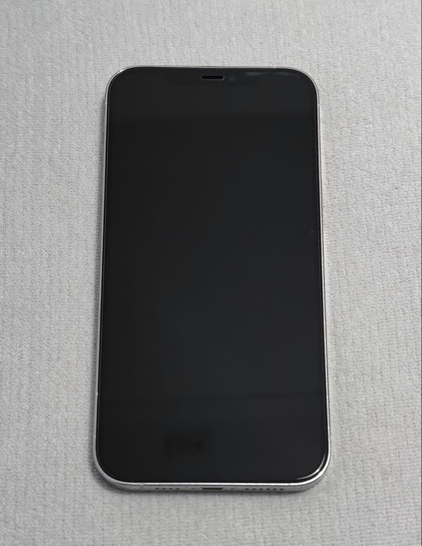 美品 iPhone 12 Pro Max 512GB シルバー MGD43J/A