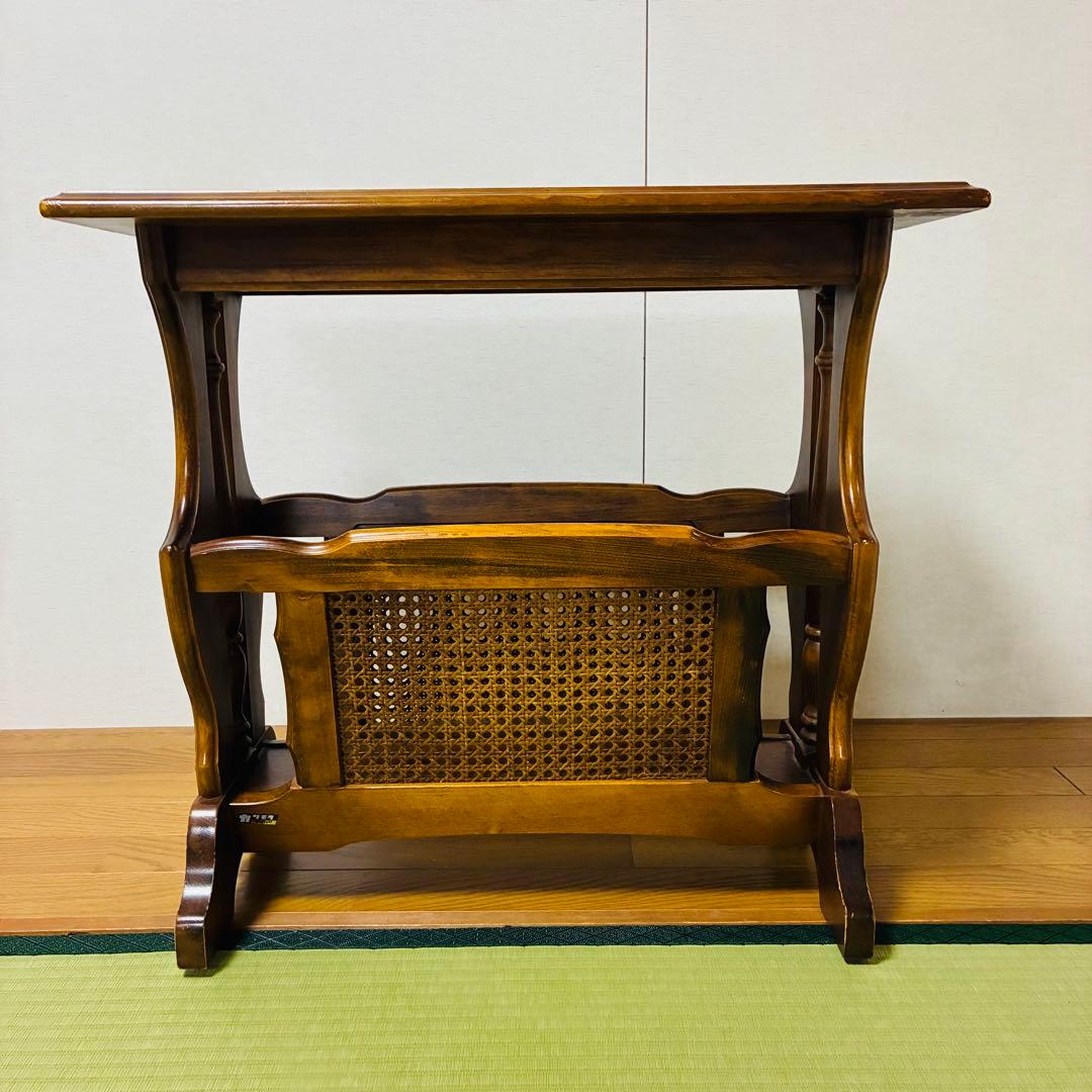 オールドカリモク　サイドテーブル　マガジンラックつき　コロニアル