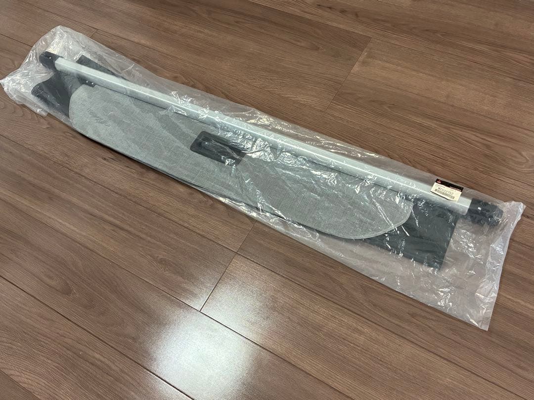 純正 三菱アウトランダーPHEV GN0W トノカバー 三菱純正アクセサリー用品